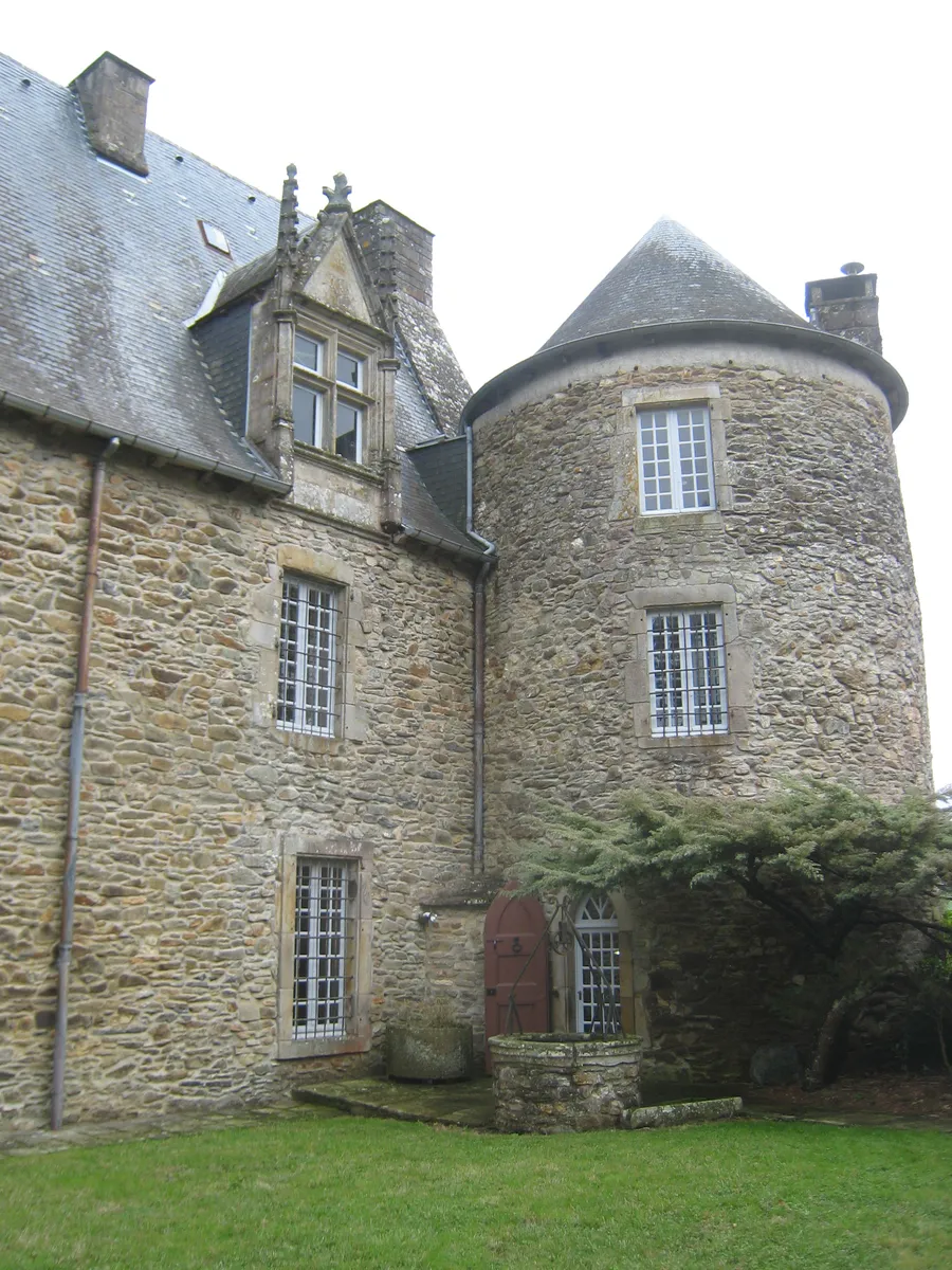 Atelier J.Guerin - modénatures - pierres reconstituées St andré 1