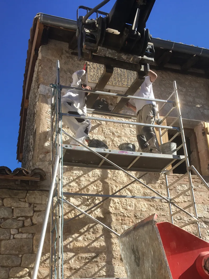 Atelier J.Guerin - modénatures - pierres reconstituées tarabout 10