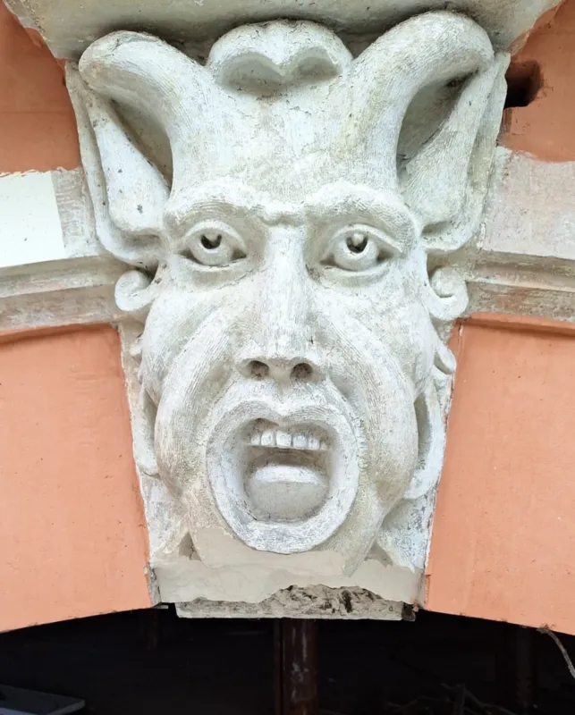 Avant